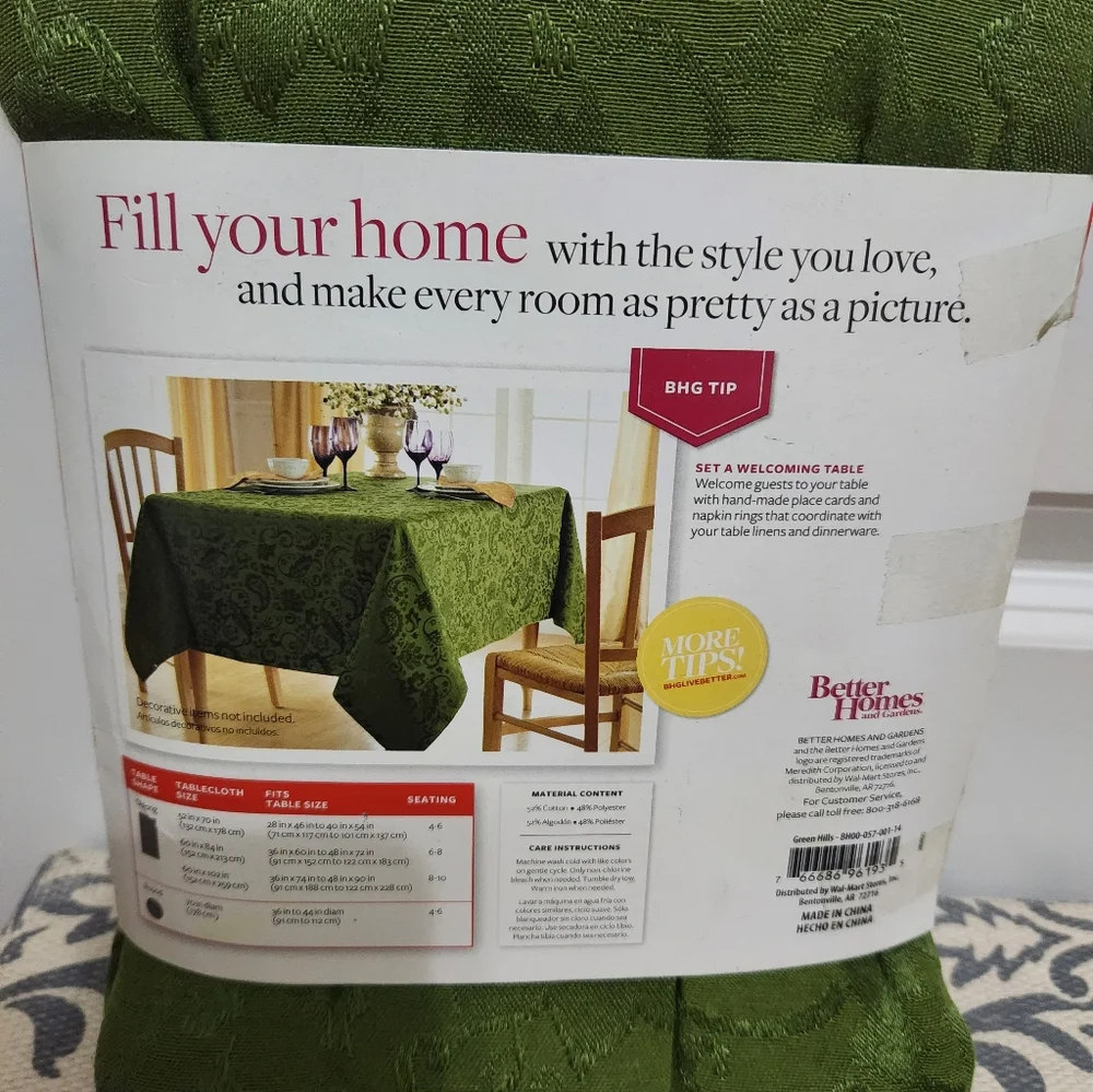 Better Homes and Gardens  Green Jacquard Weave  Tablecloth 60